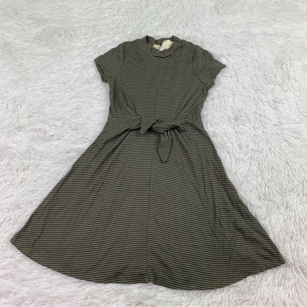 Soprano short sleeve striped dress tie waist crew neck